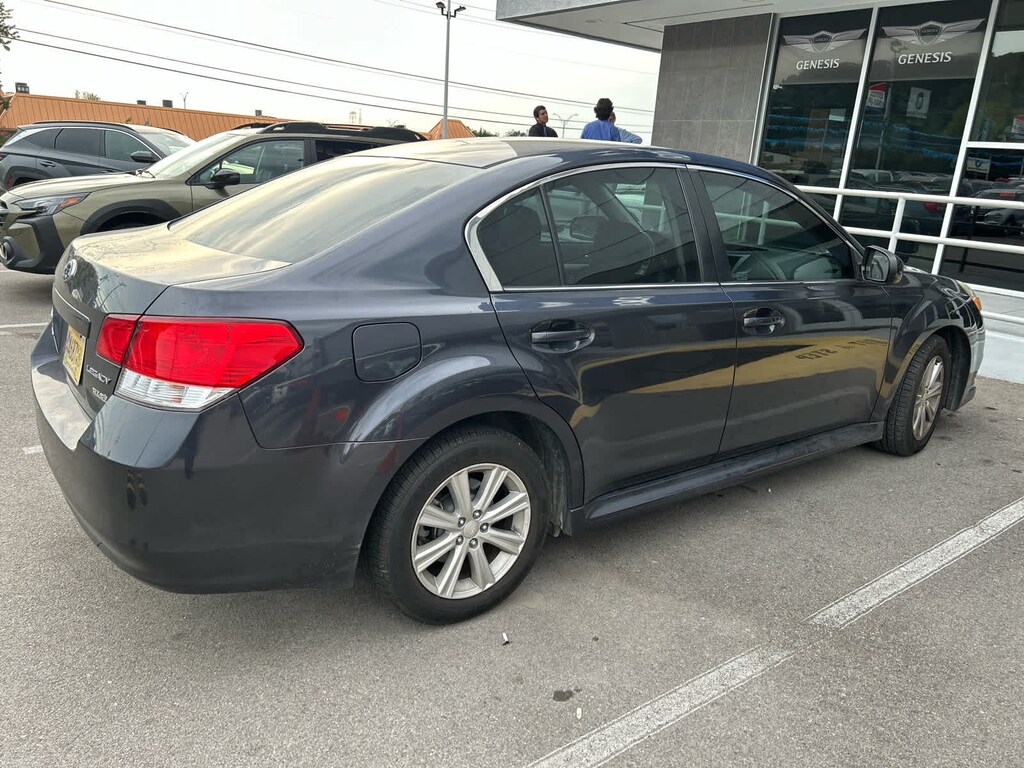 Used 2011 Subaru Legacy 2.5i Premium w/All-Weather Pkg/harman/kardon Audio Sedan