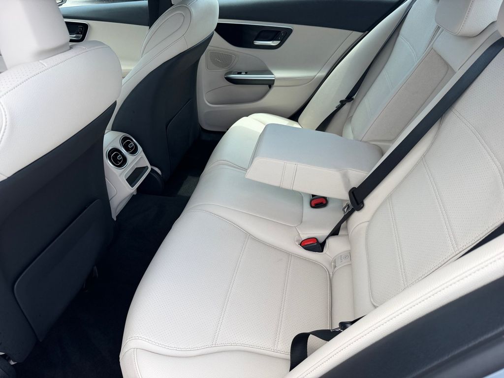 2025 Mercedes-Benz C-Class Sedan C 300 - Photo 14