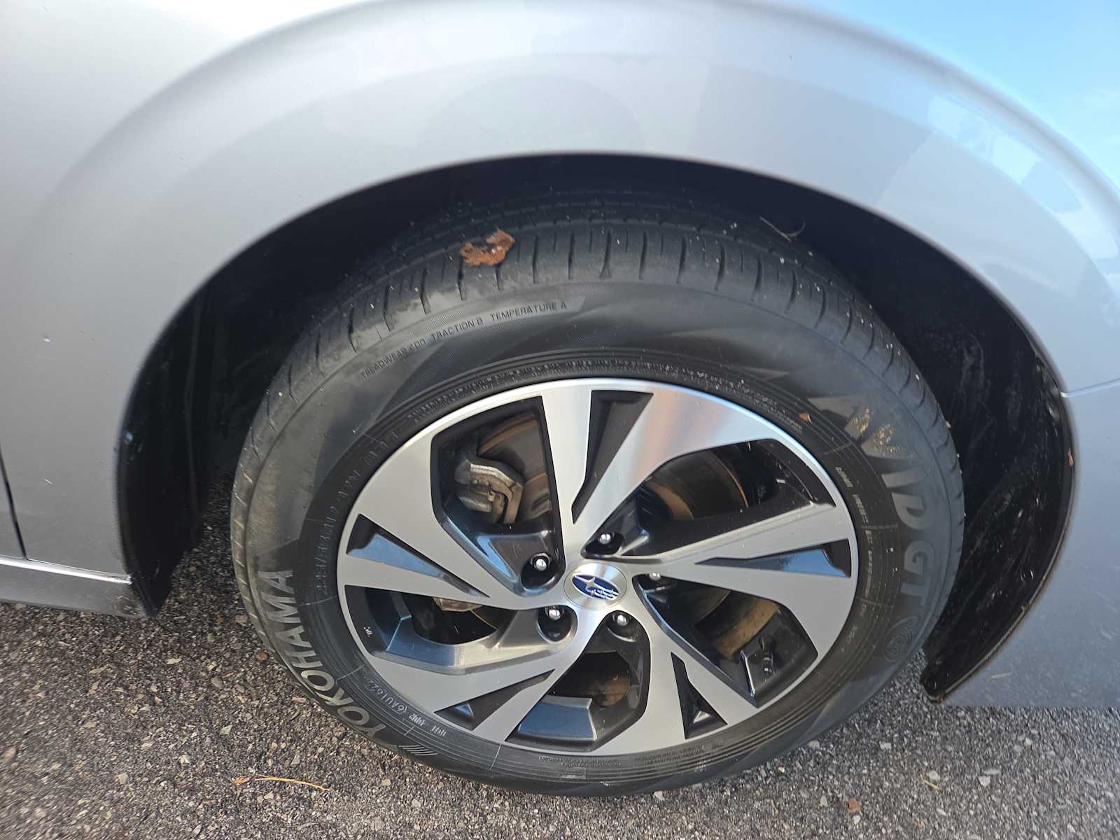 2023 Subaru Legacy Premium photo 2