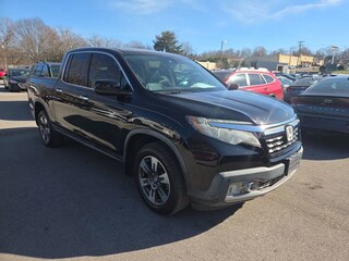 Used 2017 Honda Ridgeline RTL-E Truck Crew Cab for sale in Knoxville, TN