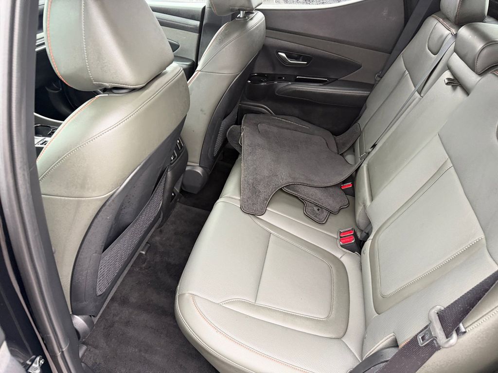 2025 Hyundai Santa Cruz Limited - Photo 11