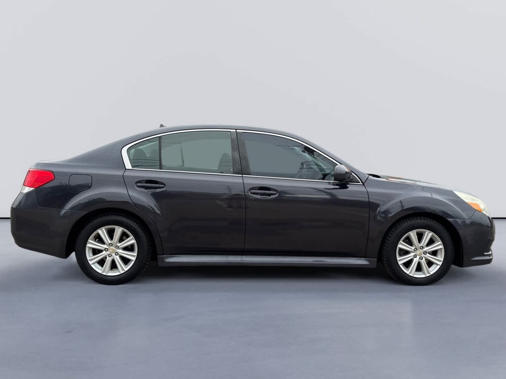 Used 2011 Subaru Legacy 2.5i Premium w/All-Weather Pkg/harman/kardon Audio Sedan