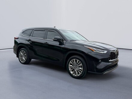 2024 Toyota Highlander Platinum SUV