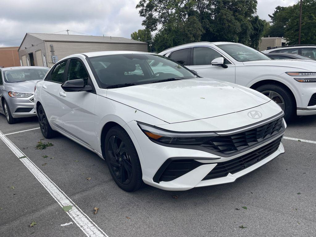 New 2026 Hyundai Elantra SEL Sport