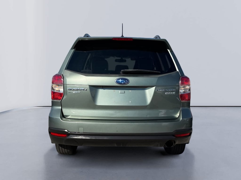 Used 2015 Subaru Forester 2.5i Limited (CVT) SUV