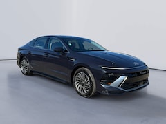 Used 2025 Hyundai Sonata Hybrid Limited Sedan for sale in Knoxville, TN