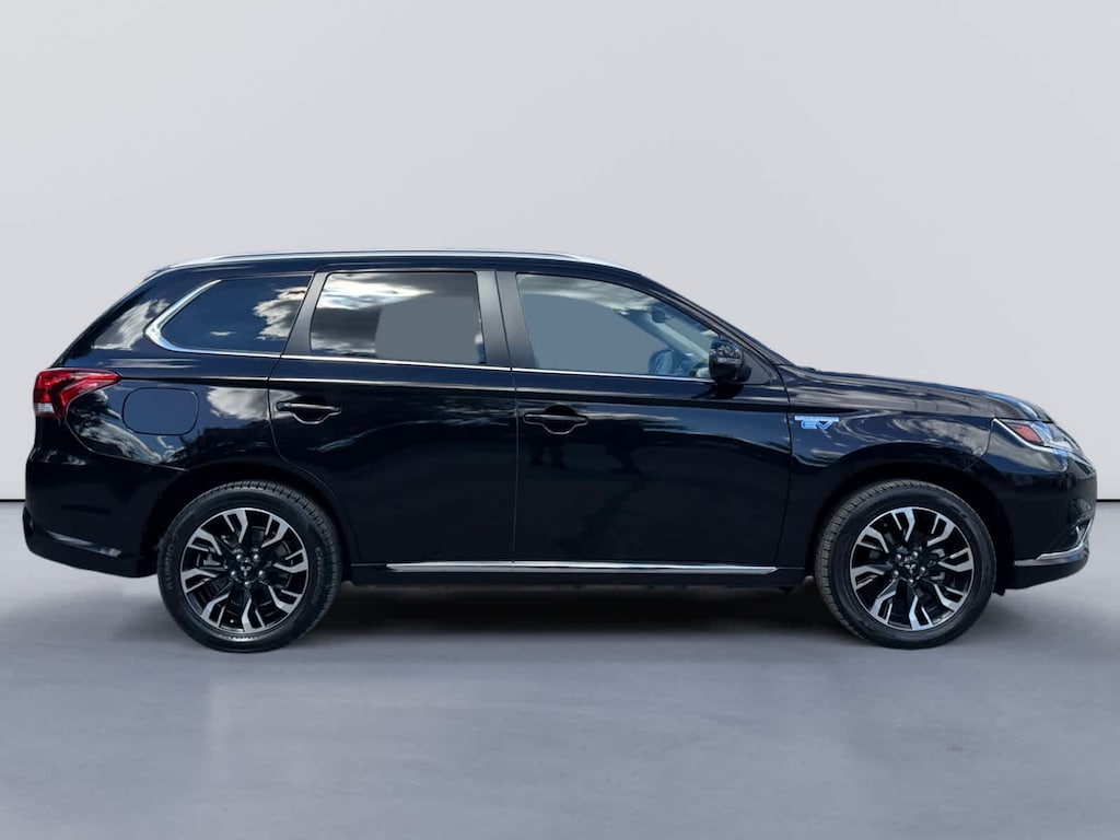 Used 2018 Mitsubishi Outlander PHEV GT CUV