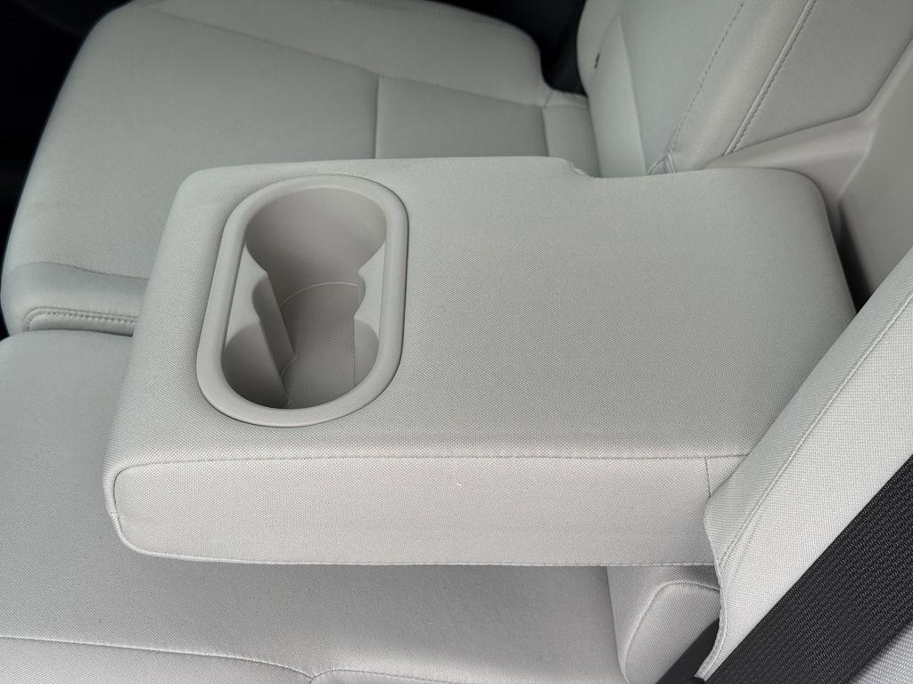 2026 Hyundai Santa Fe SE - Photo 27
