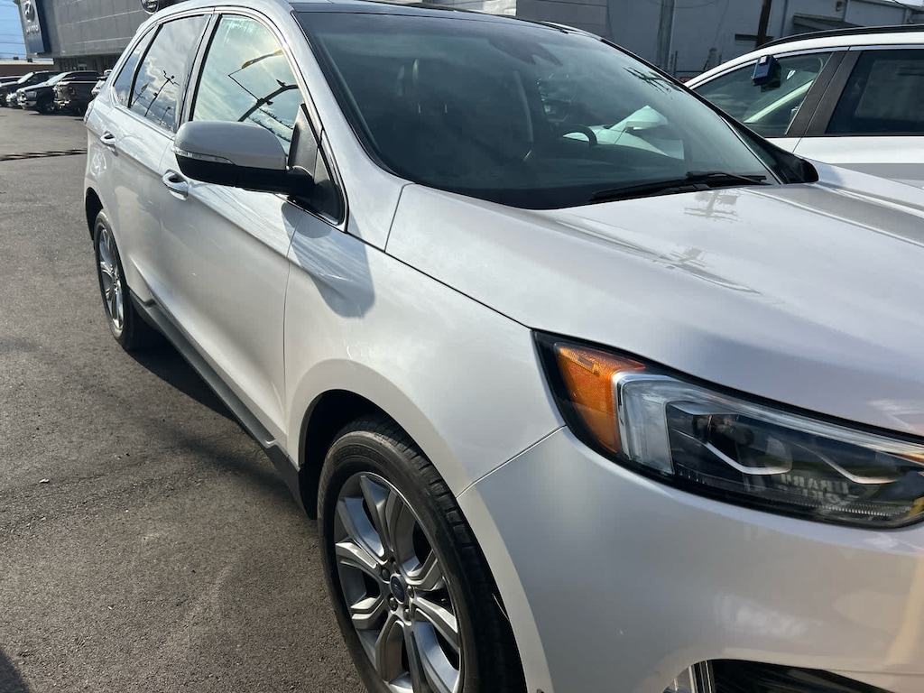 Used 2019 Ford Edge Titanium SUV