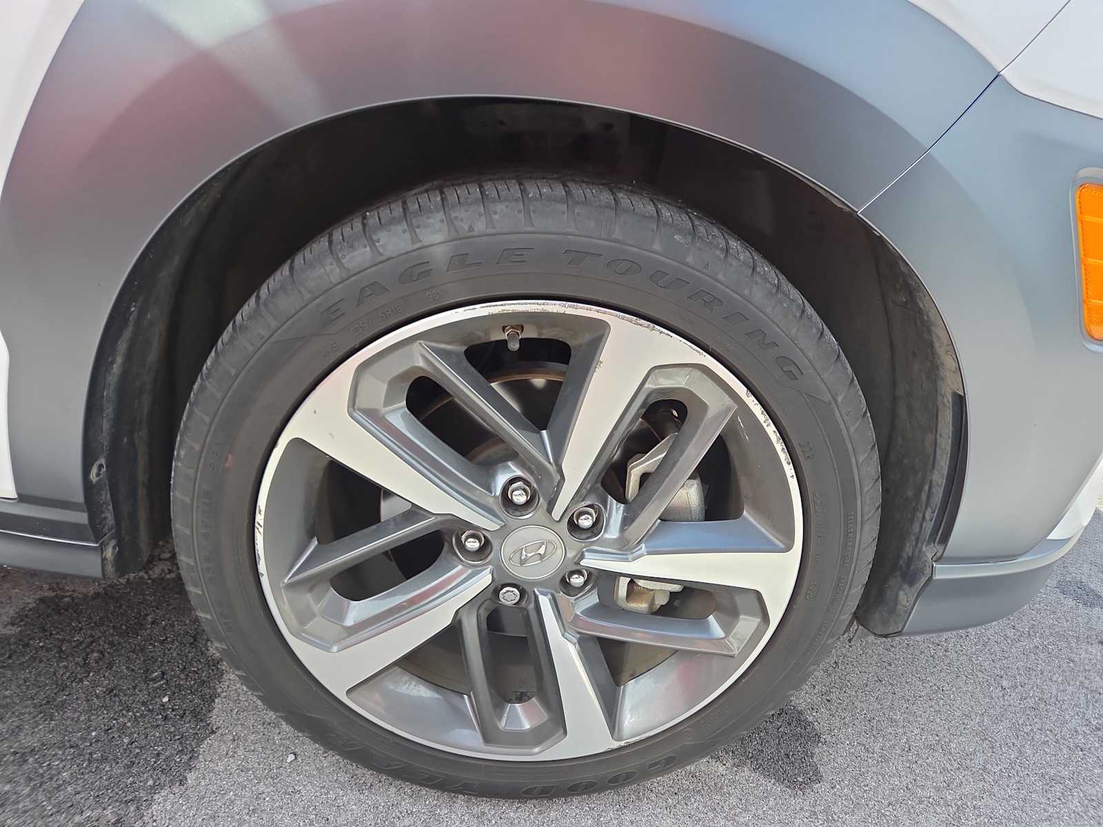 2021 Hyundai Kona Ultimate photo 2