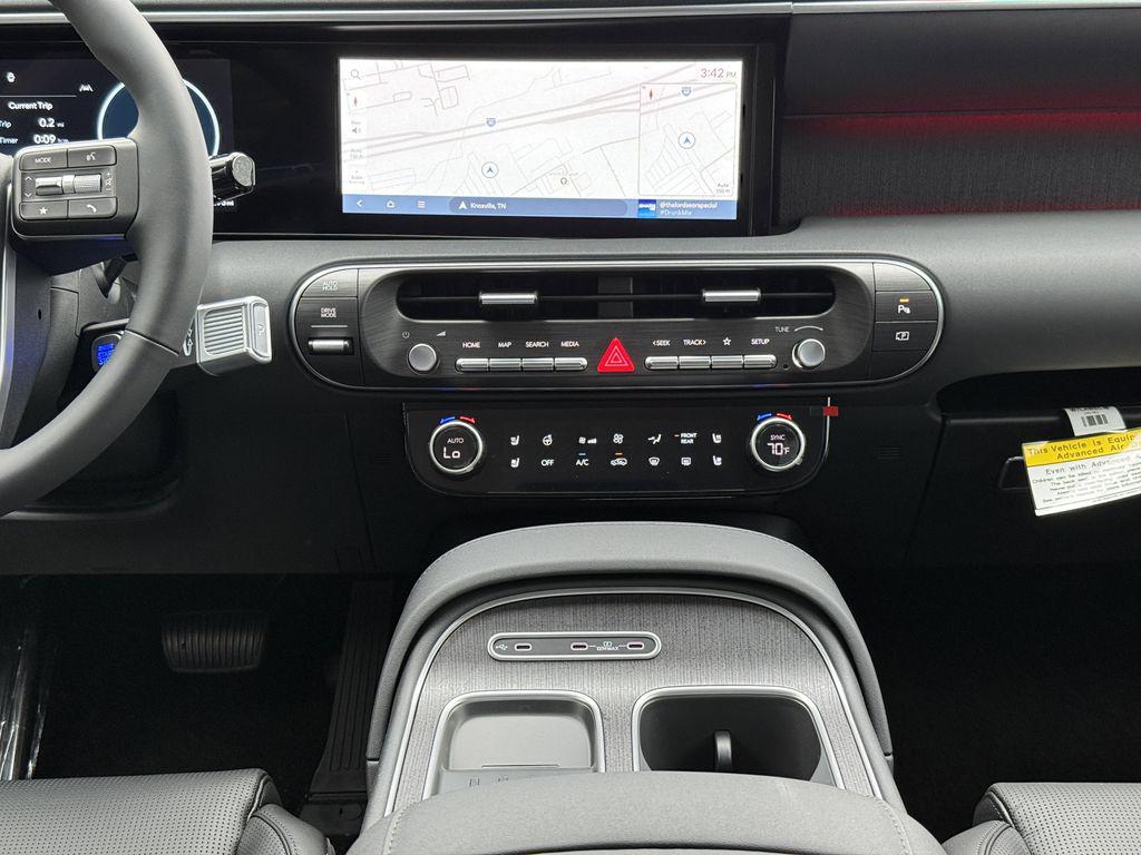 2026 Hyundai Palisade Limited - Photo 13