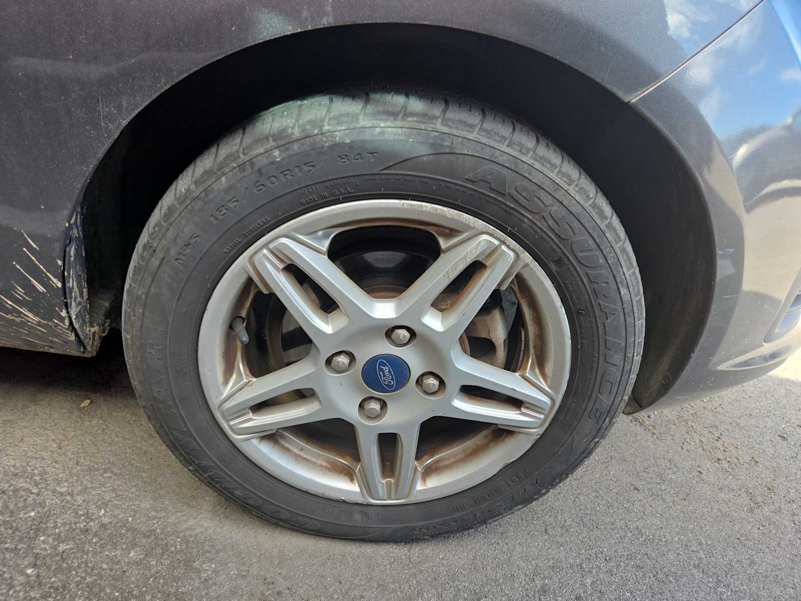 2018 Ford Fiesta SE photo 2