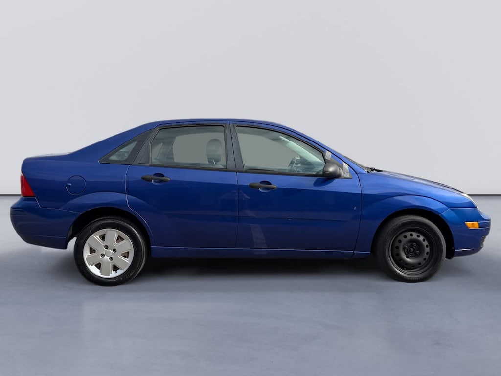 Used 2006 Ford Focus Sedan