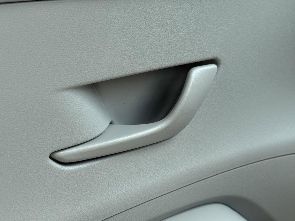 2025 Hyundai Kona EV SE - Photo 25