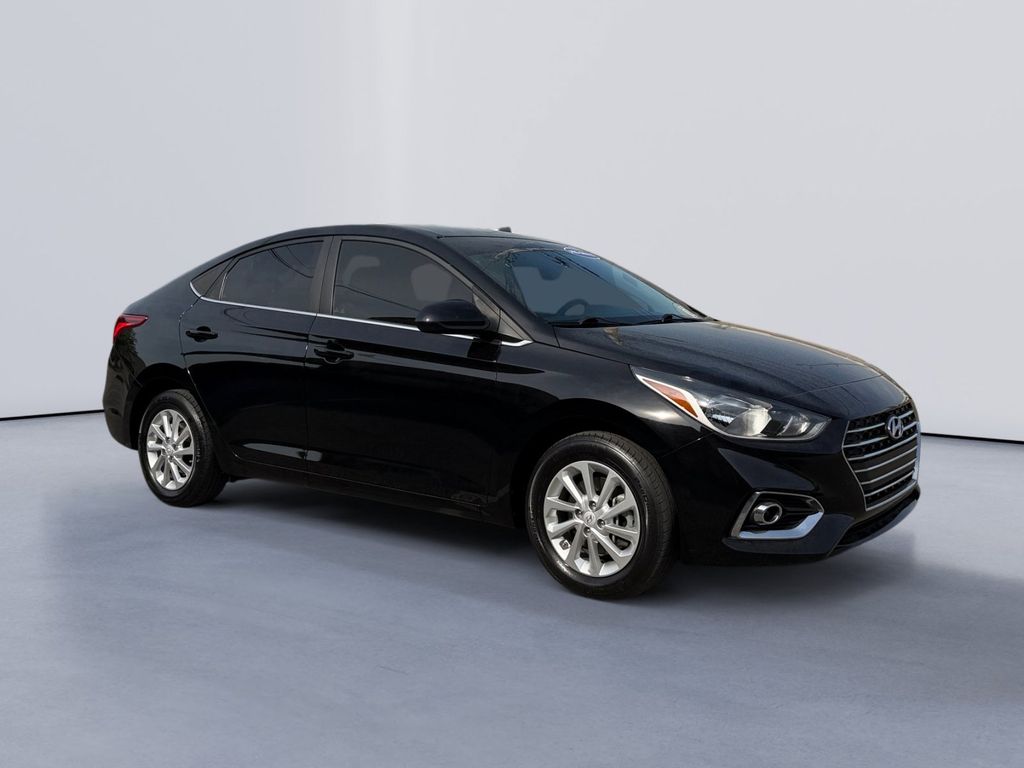2022 Hyundai Accent Sedan 