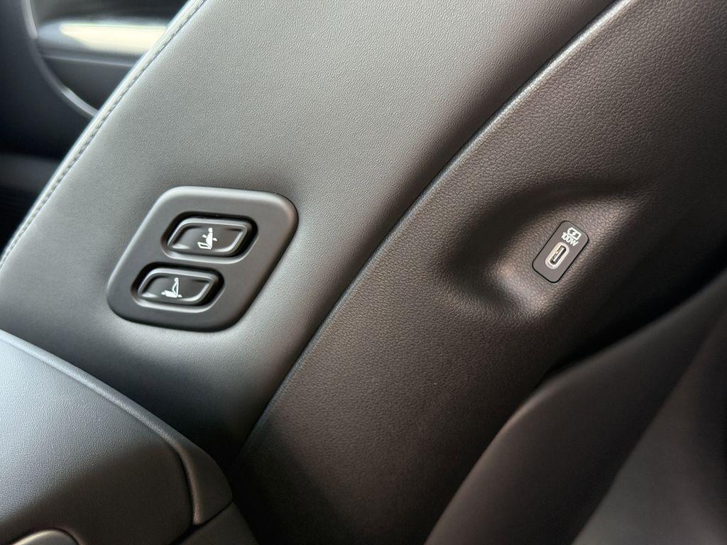 2026 Hyundai IONIQ 9 SEL - Photo 27