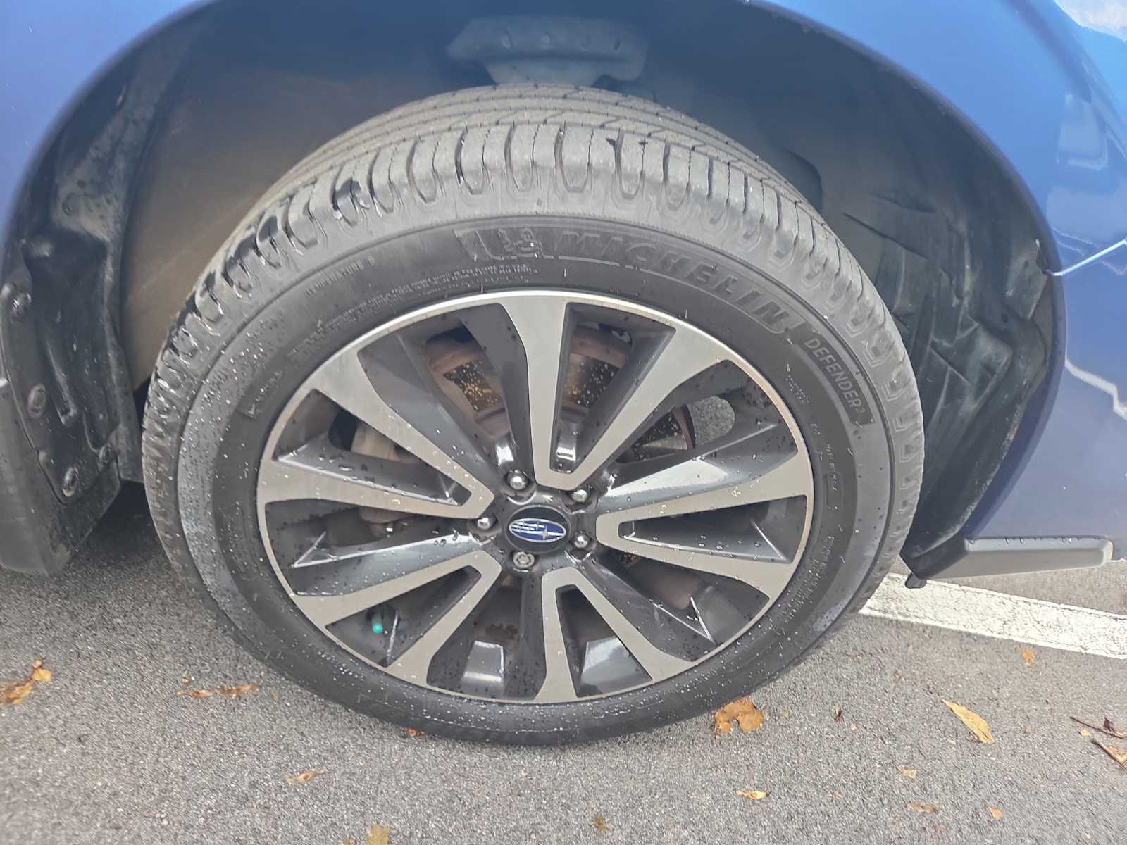 2017 Subaru Forester Touring photo 2