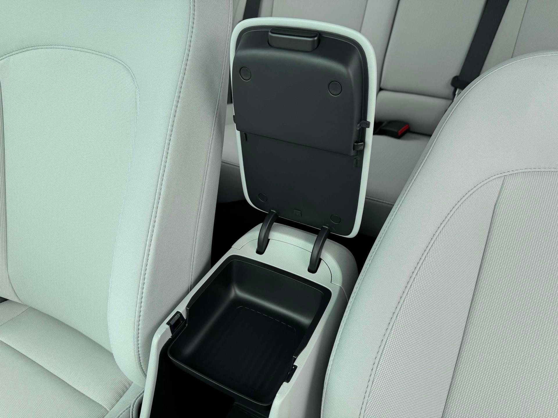 2025 Hyundai Kona EV SE - Photo 11