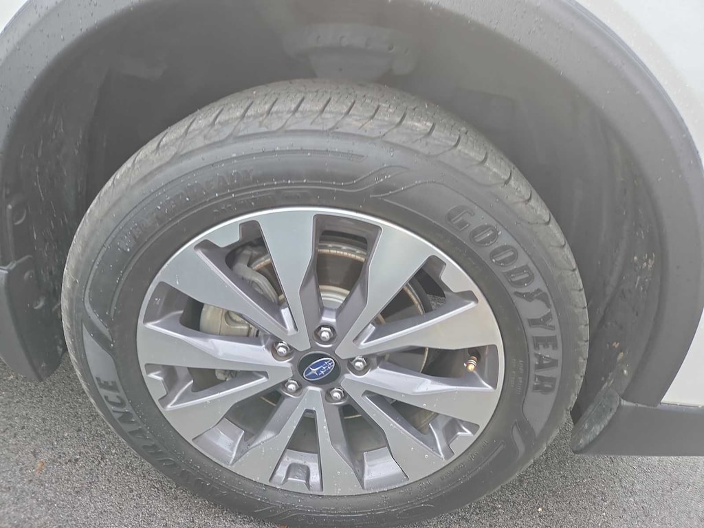 Used 2018 Subaru Outback 2.5i Touring with Starlink SUV