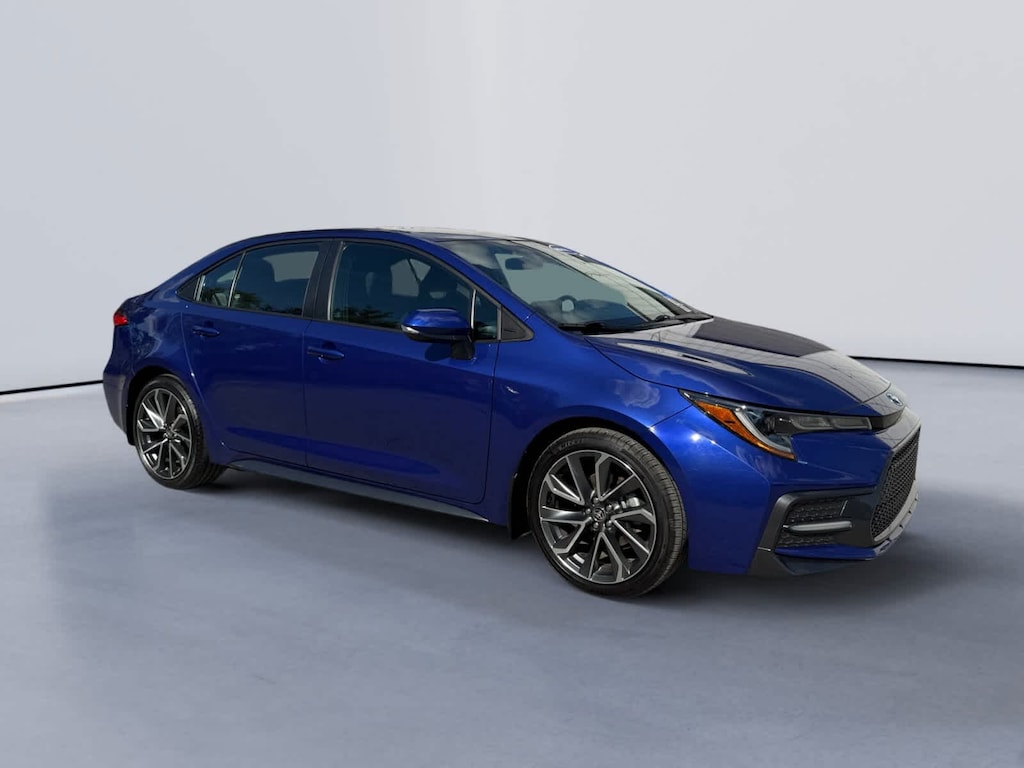 Used 2022 Toyota Corolla SE Sedan