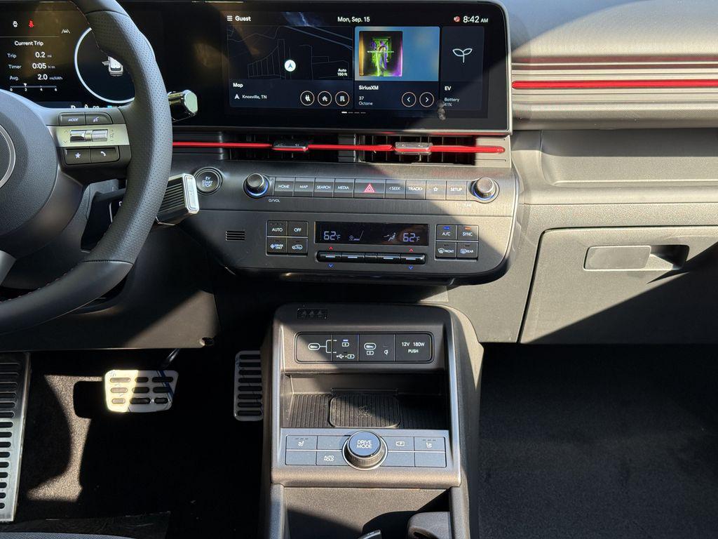 2025 Hyundai Kona EV N Line - Photo 13