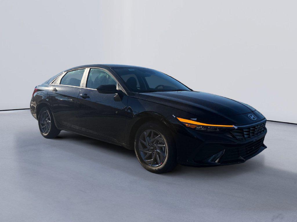 2026 Hyundai Elantra Hybrid