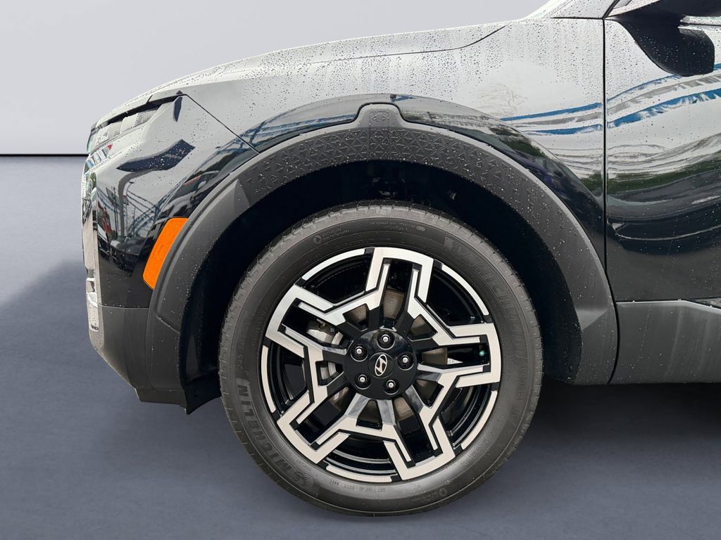 2025 Hyundai Santa Cruz Limited - Photo 9