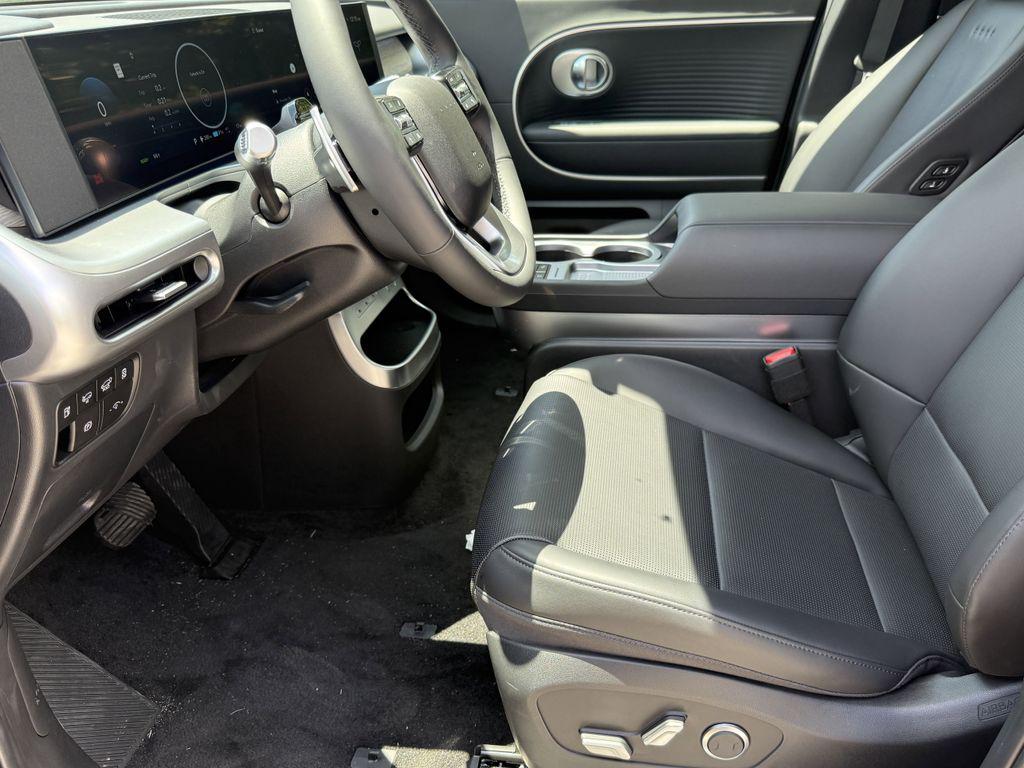 2026 Hyundai IONIQ 9 SEL - Photo 10