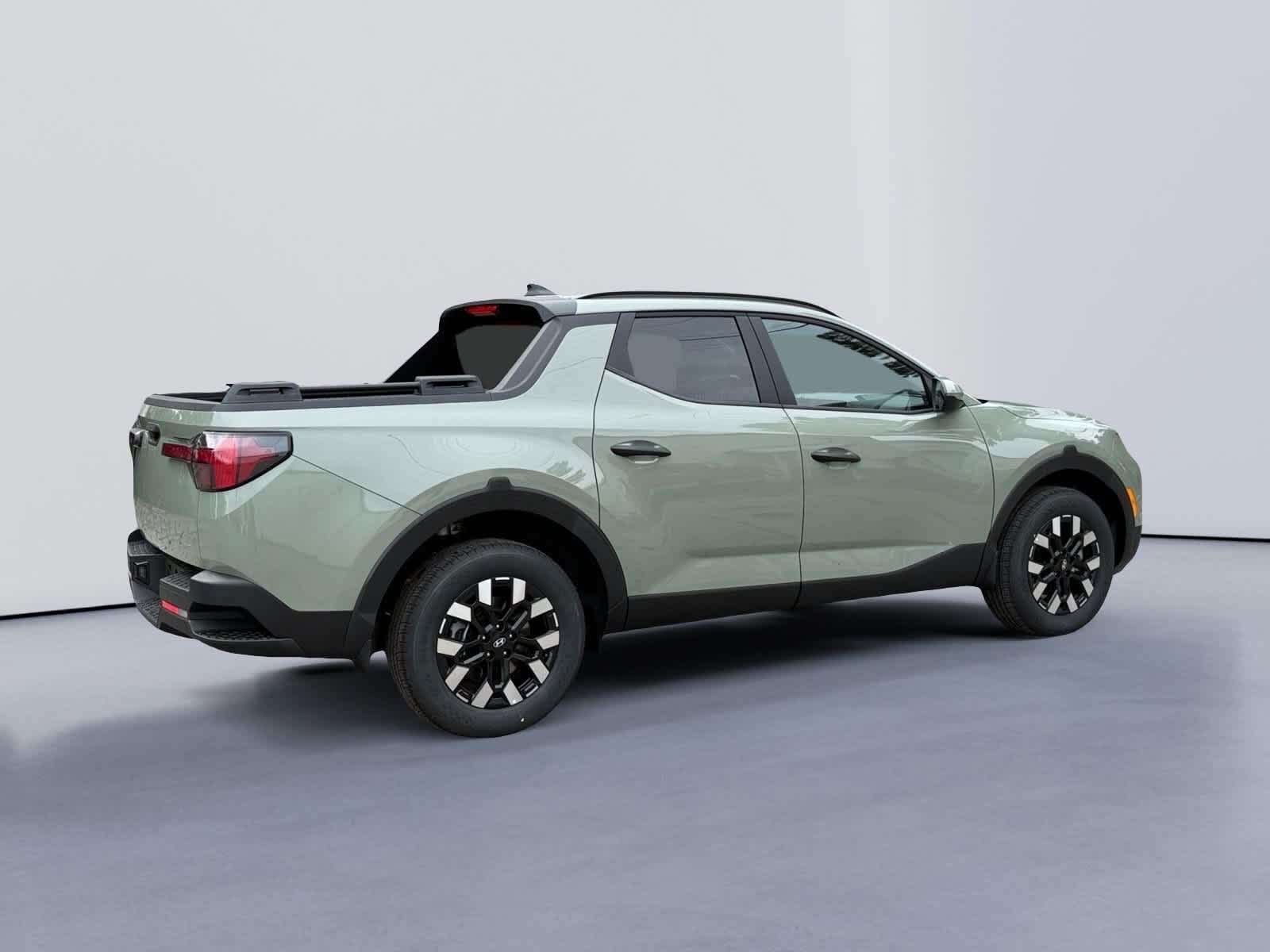 2026 Hyundai Santa Cruz SEL photo 2