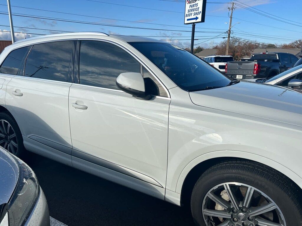 Used 2017 Audi Q7 3.0T Premium SUV