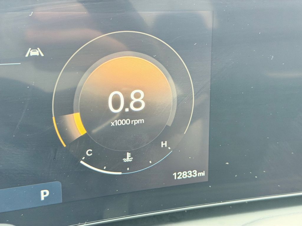 2025 Hyundai Santa Cruz Limited - Photo 21