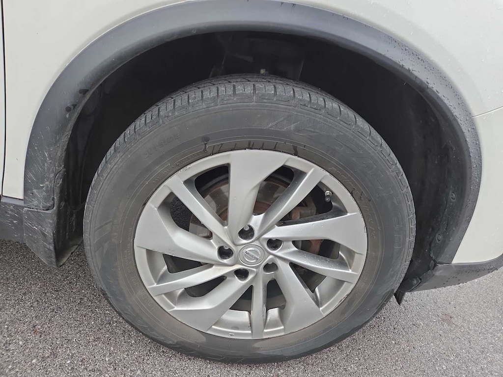 Used 2014 Nissan Rogue SL SUV