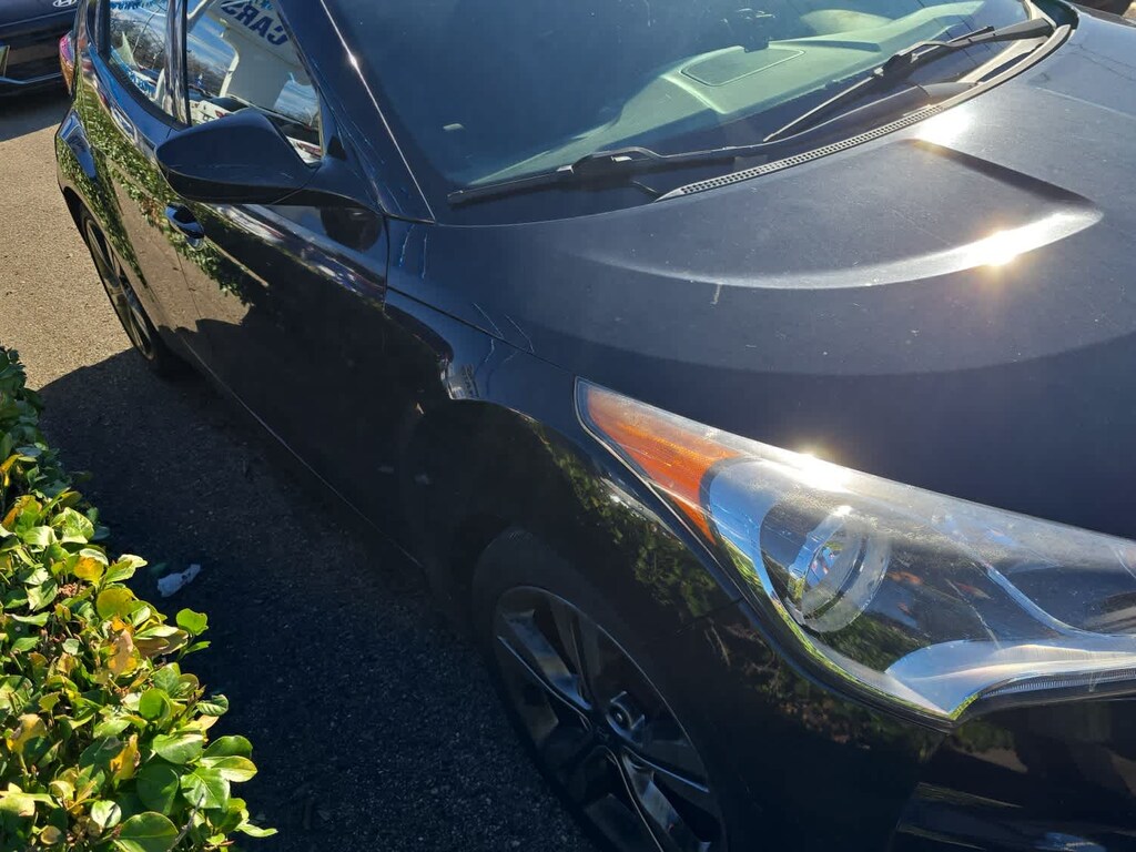 Used 2017 Hyundai Veloster Value Edition Hatchback