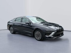 2025 Hyundai Sonata Hybrid Limited Sedan