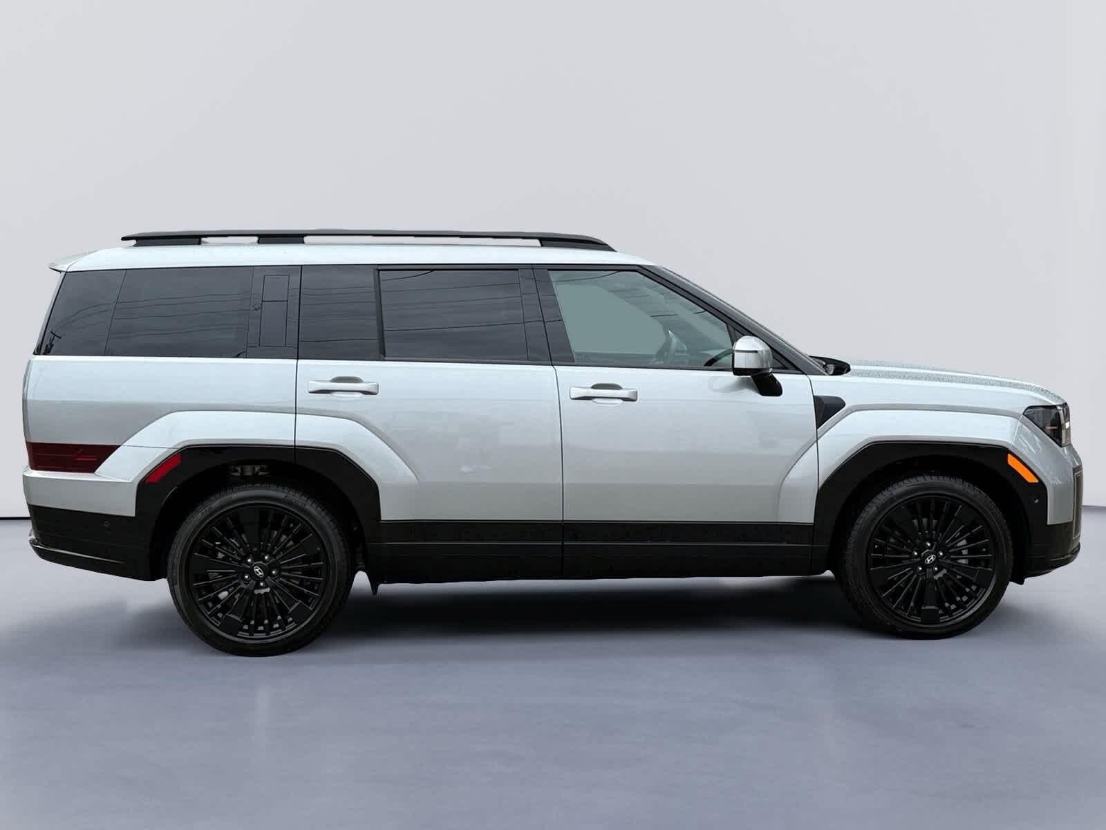 2026 Hyundai Santa Fe Calligraphy photo 2