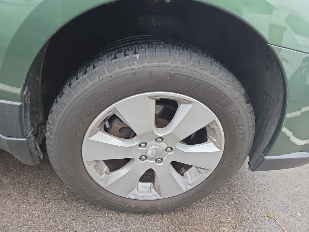 Used 2011 Subaru Outback 2.5i Premium SUV