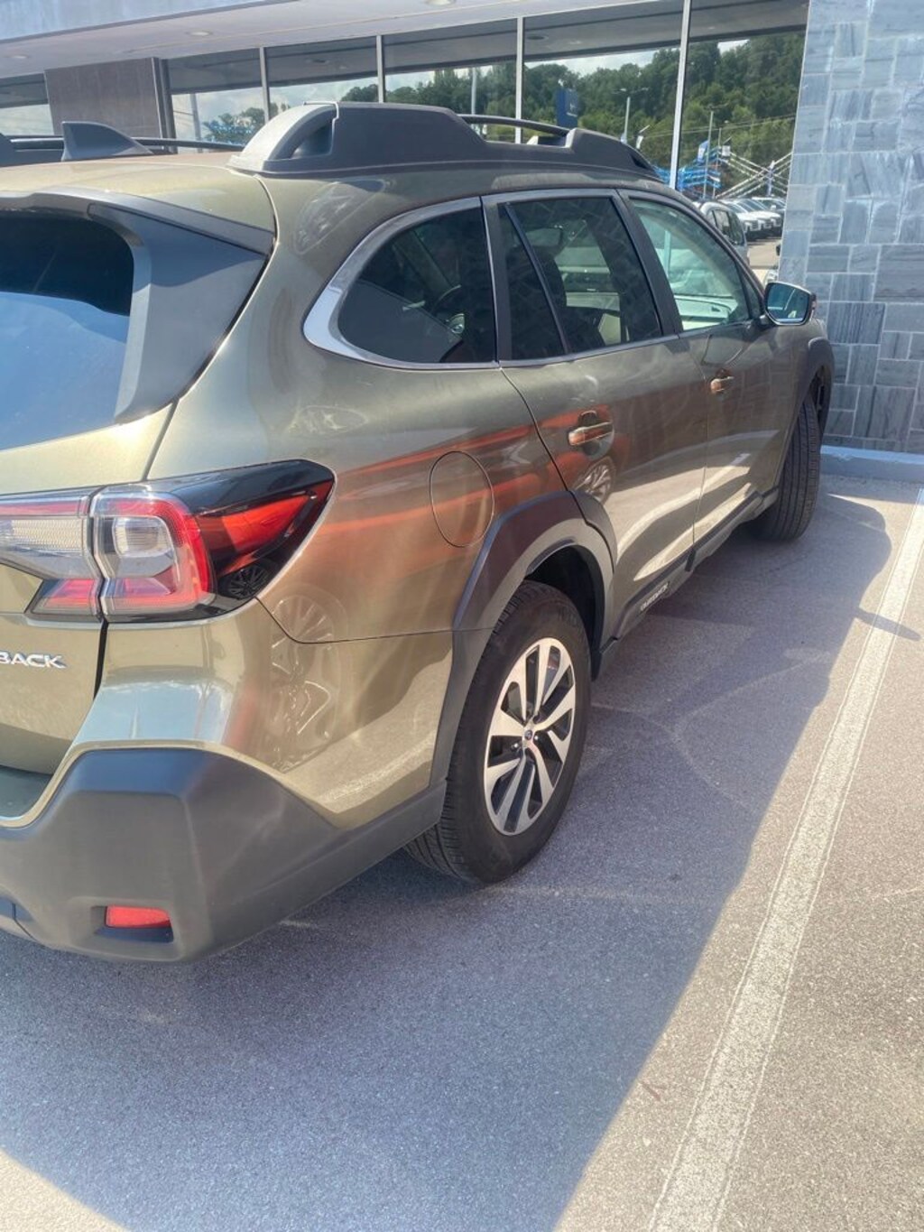 Used 2024 Subaru Outback Premium SUV