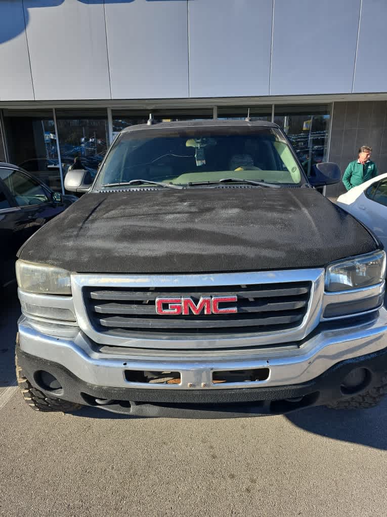 2003 GMC Sierra 1500's photo