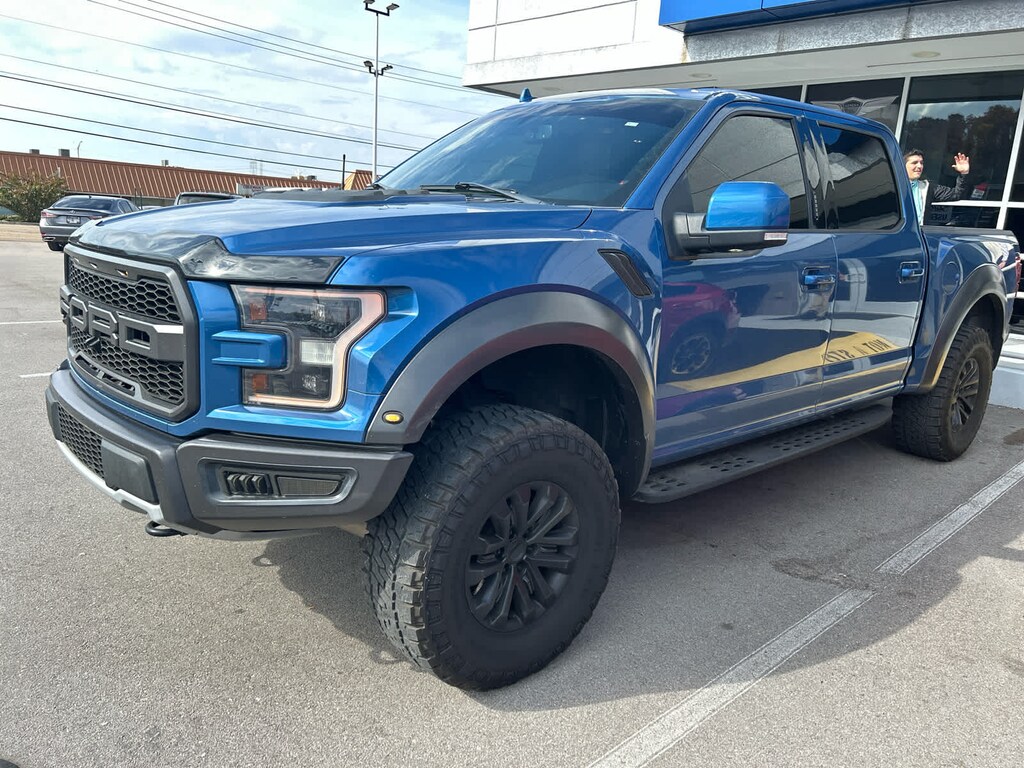 Used 2019 Ford F-150 Raptor 4WD Supercrew 5.5 Box Truck SuperCrew Cab