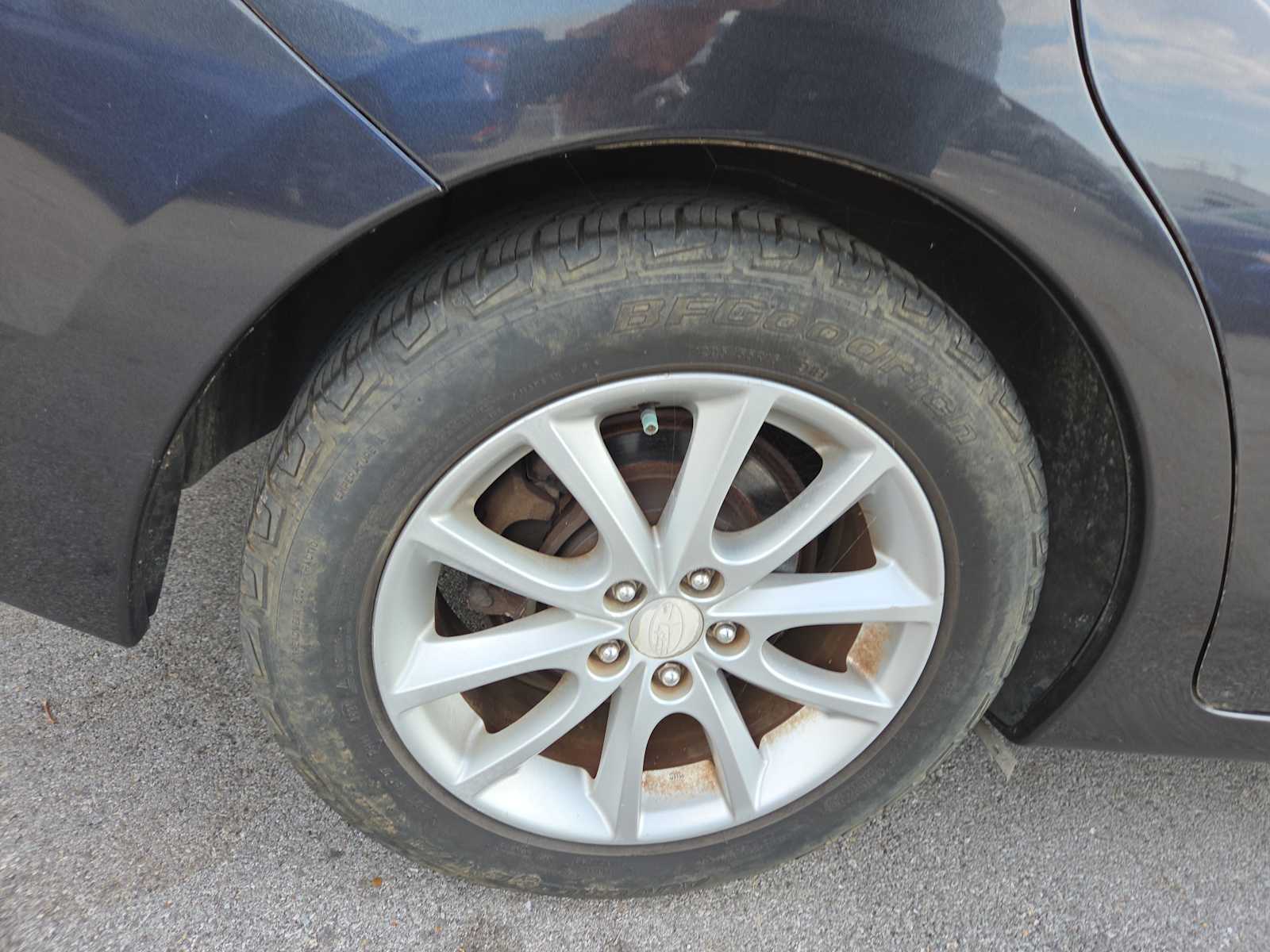 2013 Subaru Impreza 2.0i Premium photo 3