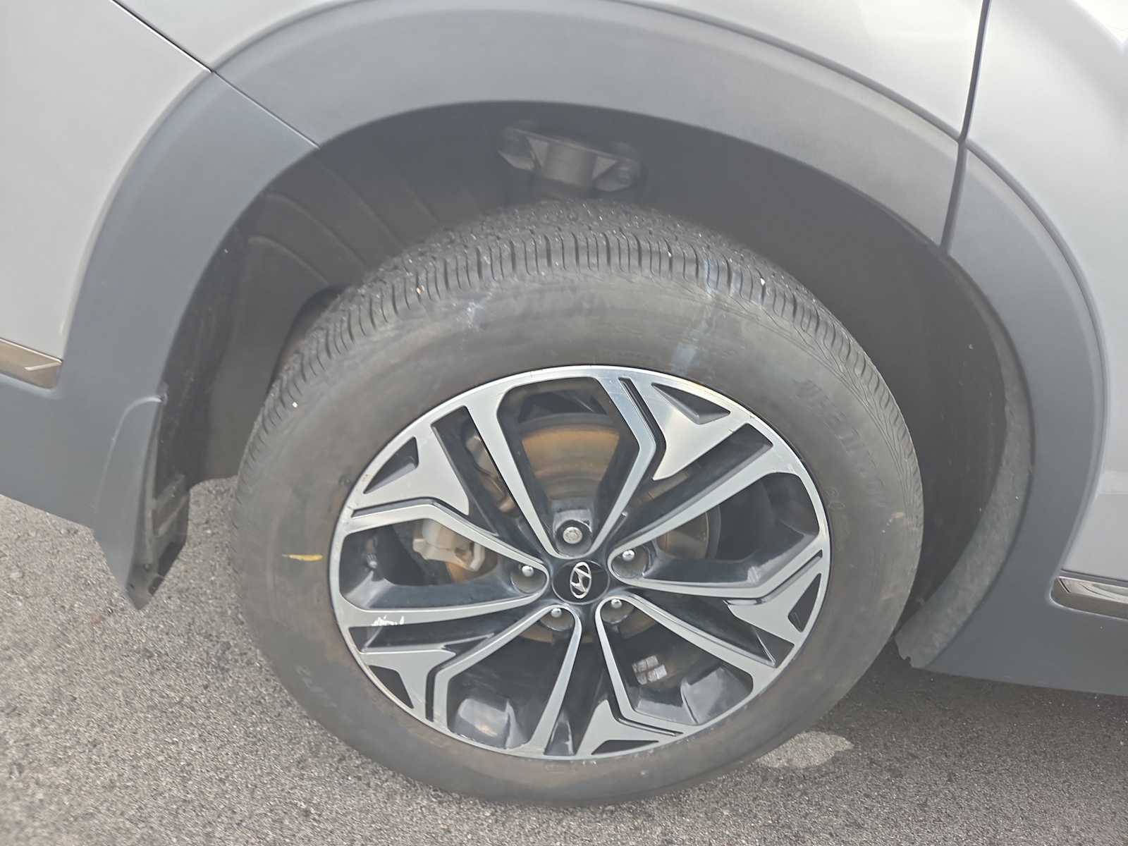 2020 Subaru Outback Premium photo 3