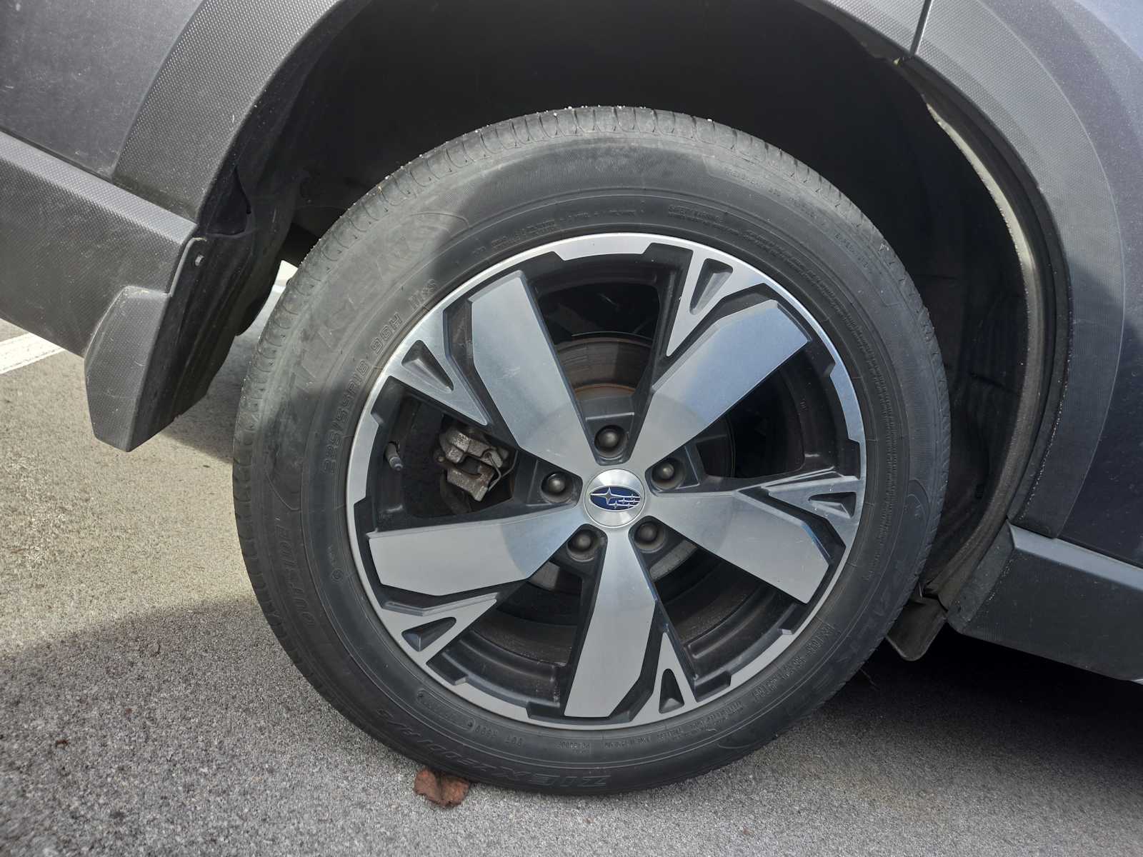 2021 Subaru Forester Touring photo 4