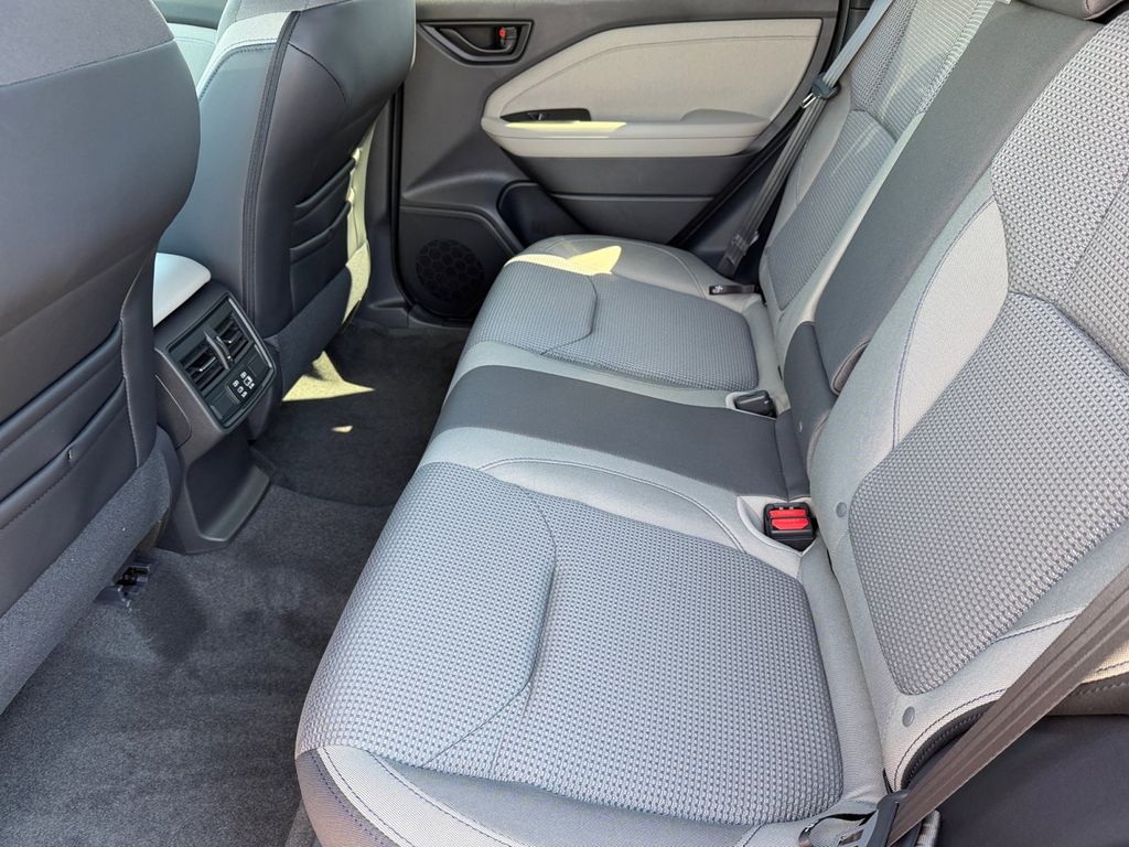 2026 Subaru Forester Premium - Photo 12