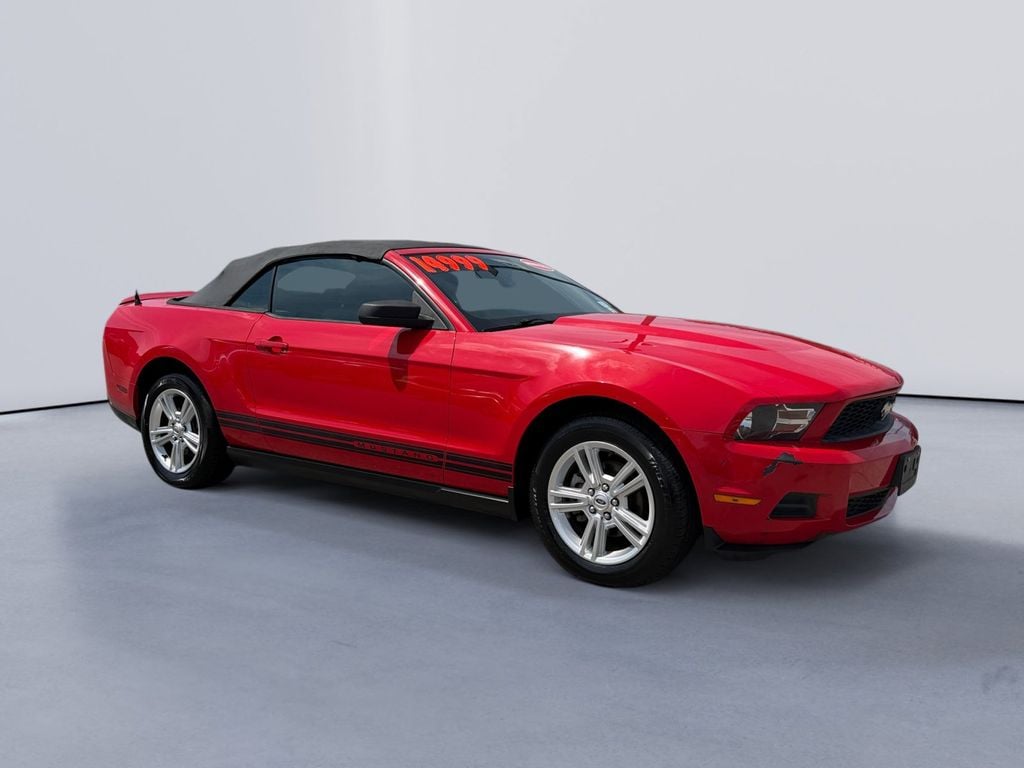 2010 Ford Mustang V6's photo