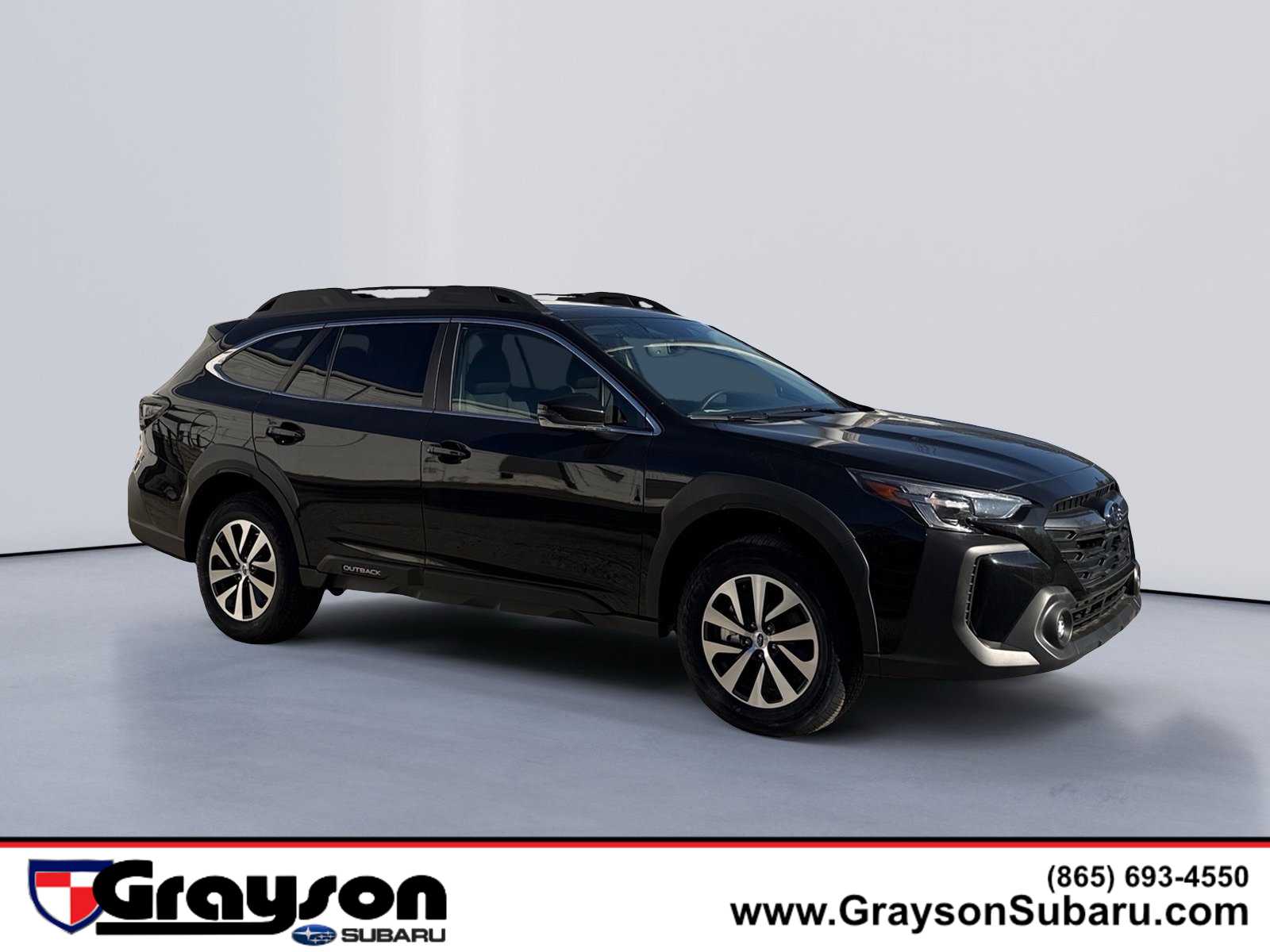 2025 Subaru Outback Premium's photo