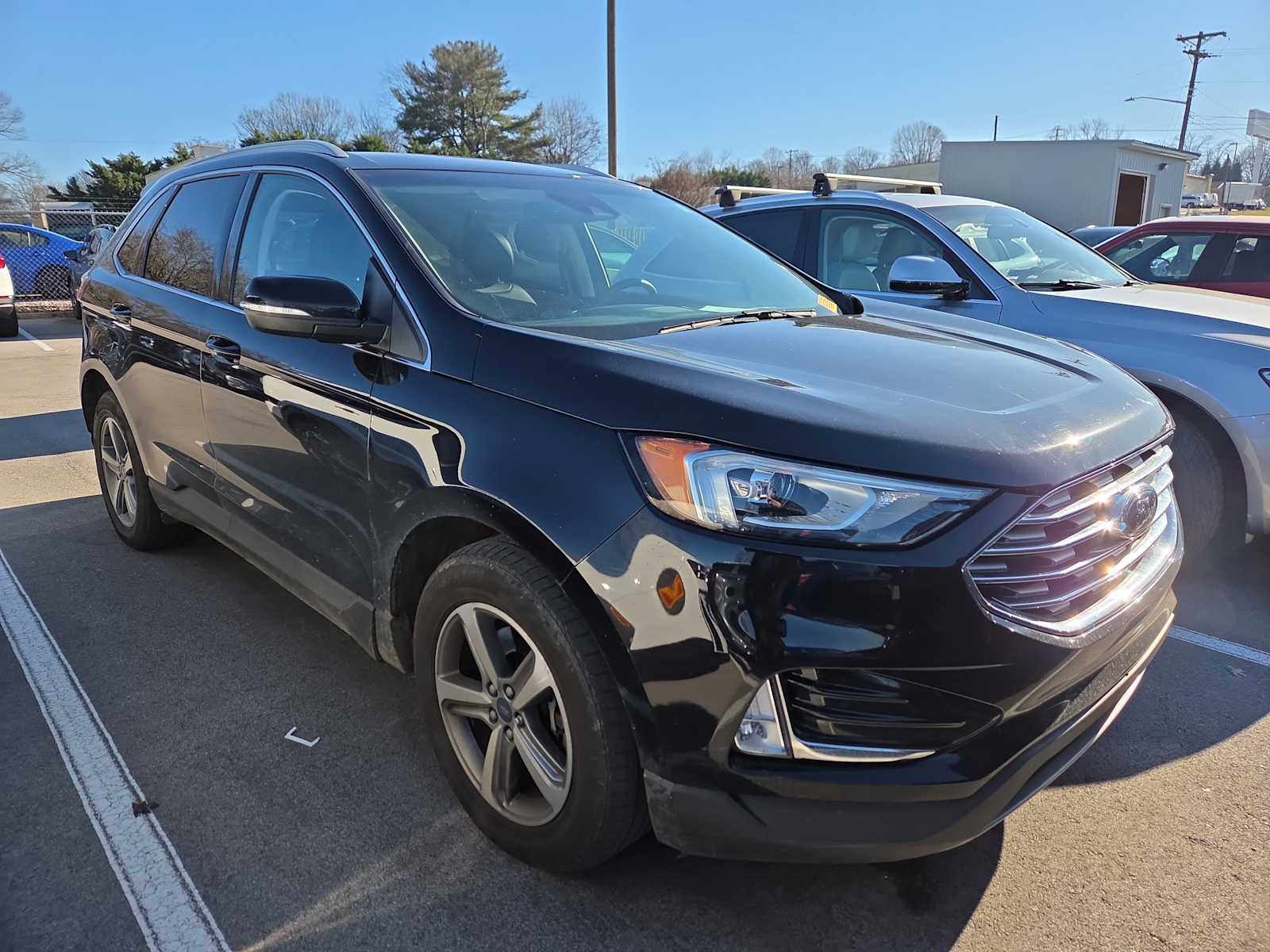 2019 Ford Edge SEL's photo