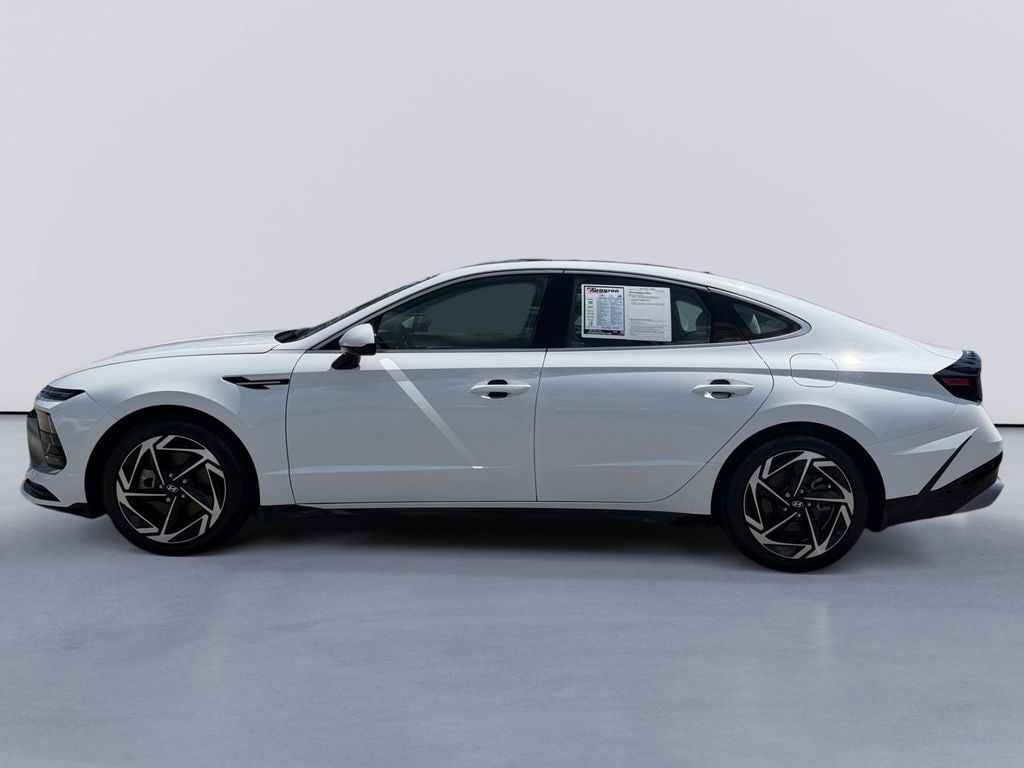2025 Hyundai Sonata SEL - Photo 6