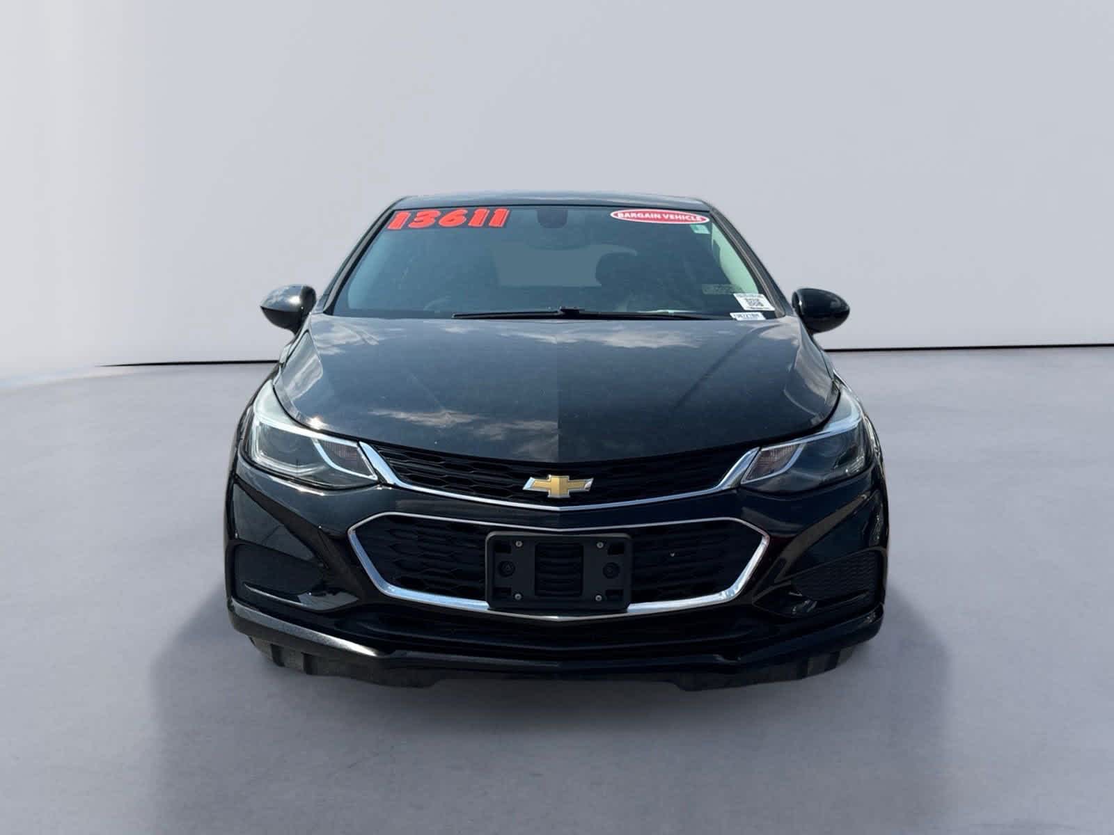Used 2018 Chevrolet Cruze LT with VIN 3G1BE6SM4JS534344 for sale in Knoxville, TN
