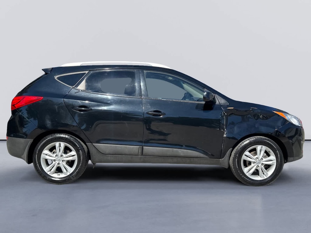 Used 2011 Hyundai Tucson GLS SUV