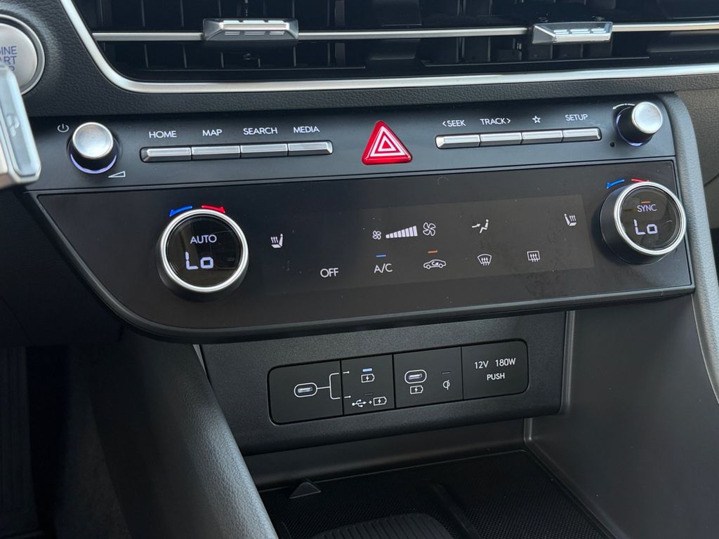 2025 Hyundai Sonata SEL - Photo 24